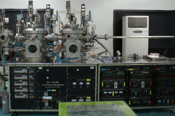 激光/有機(jī)沒(méi)薄膜六室多功能系統(tǒng)